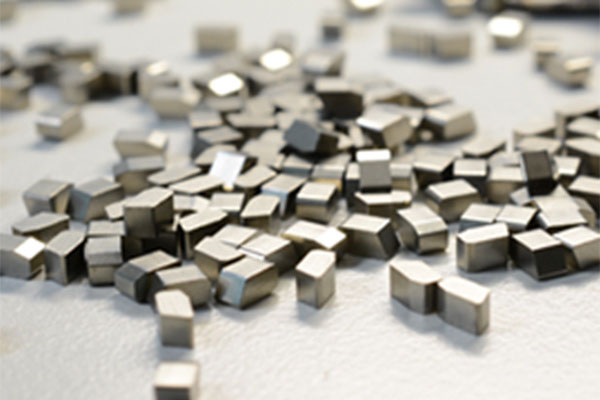 Carbide Saw Tips for Band Saw